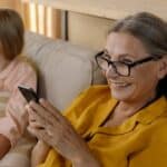 Le pouvoir de votre poche : Signes vitaux basés sur le smartphone pour la gestion du diabète Prendre sa santé en main : l’essor du suivi des signes vitaux par smartphone pour les maladies chroniques